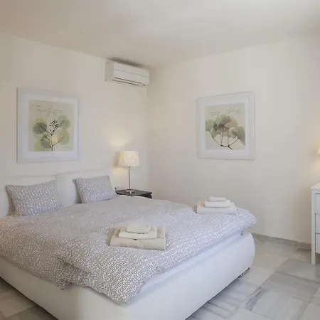 Fantastic Renovated Annex Fuengirola