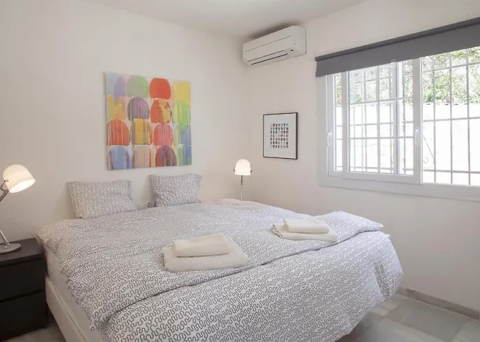 Fantastic Renovated Annex فوينخيرولا
